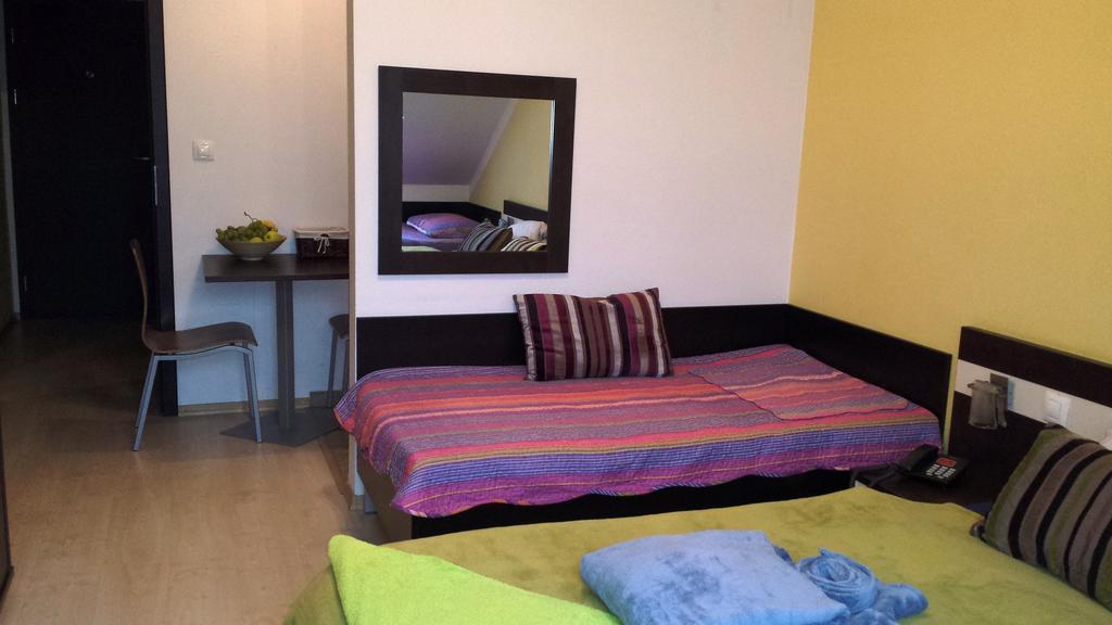 Free Apartman Besenova Bilik gambar