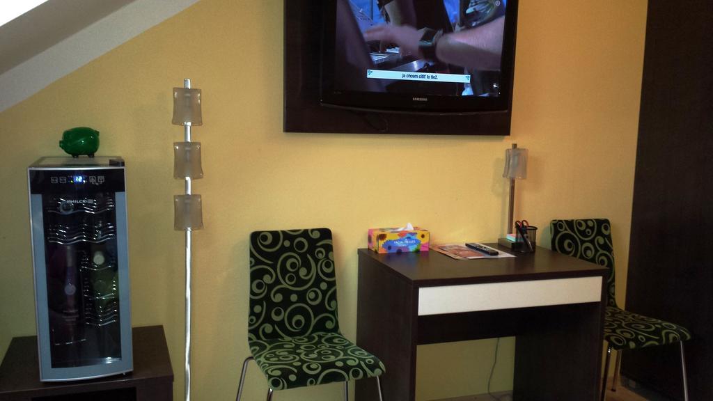 Free Apartman Besenova Bilik gambar
